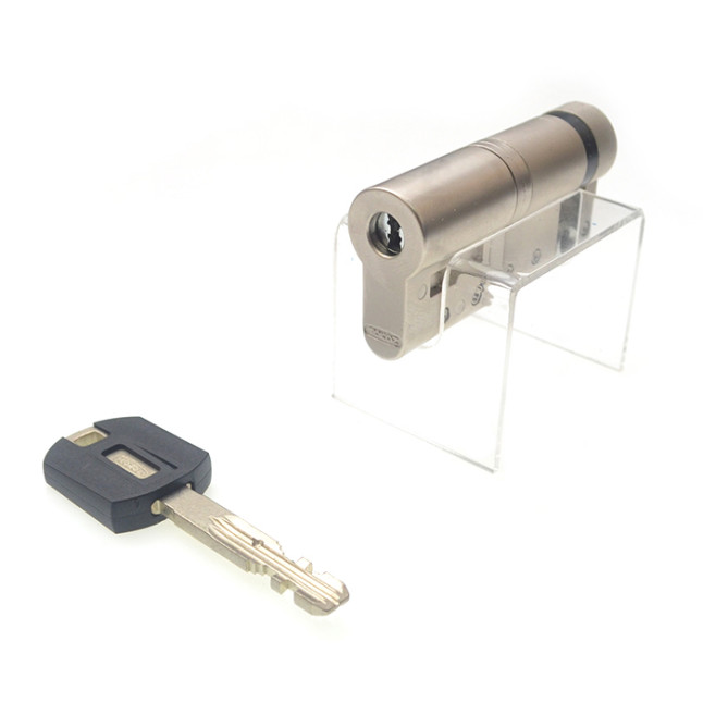 Циліндр Tokoz Pro 300 45 (35x10) матовий нікель ключ-половинка