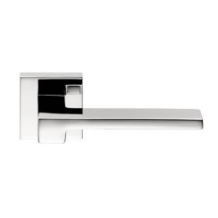Ручка дверная Colombo Zelda MM 11 хром (роза 6мм.) Ручка дверная Colombo Zelda MM 11 хром (роза 6мм.)