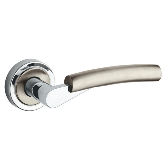 Ручка дверная Fimet Alba 140-230R хром/матовый никель Ручка дверная Fimet Alba 140-230R хром/матовый никель
