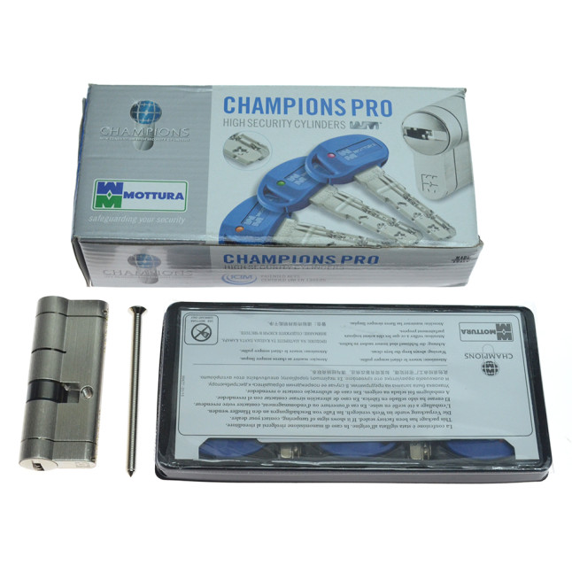 Цилиндр Mottura Champions PRO CP4D3151 82 (31x51) ключ-ключ матовый хром Цилиндр Mottura Champions PRO CP4D3151 82 (31x51) ключ-ключ матовый хром