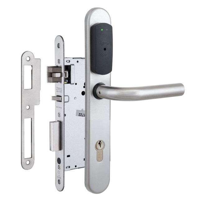Замок TESA SPY VECTOR MIFARE READ нерж.сталь матовая P+V 2UB0 ВЅ50мм 20 мм Rounded I: Inox UNIV STD Замок TESA SPY VECTOR MIFARE READ нерж.сталь матовая P+V 2UB0 ВЅ50мм 20 мм Rounded I: Inox UNIV STD