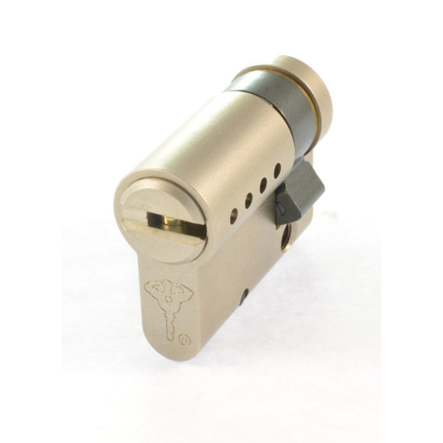 Цилиндр Mul-t-lock DIN HALF K XP *Interactive+ 40,5 NST 31x9,5 CAM30 O/K 264S+ PB S-M Цилиндр Mul-t-lock DIN HALF K XP *Interactive+ 40,5 NST 31x9,5 CAM30 O/K 264S+ PB S-M